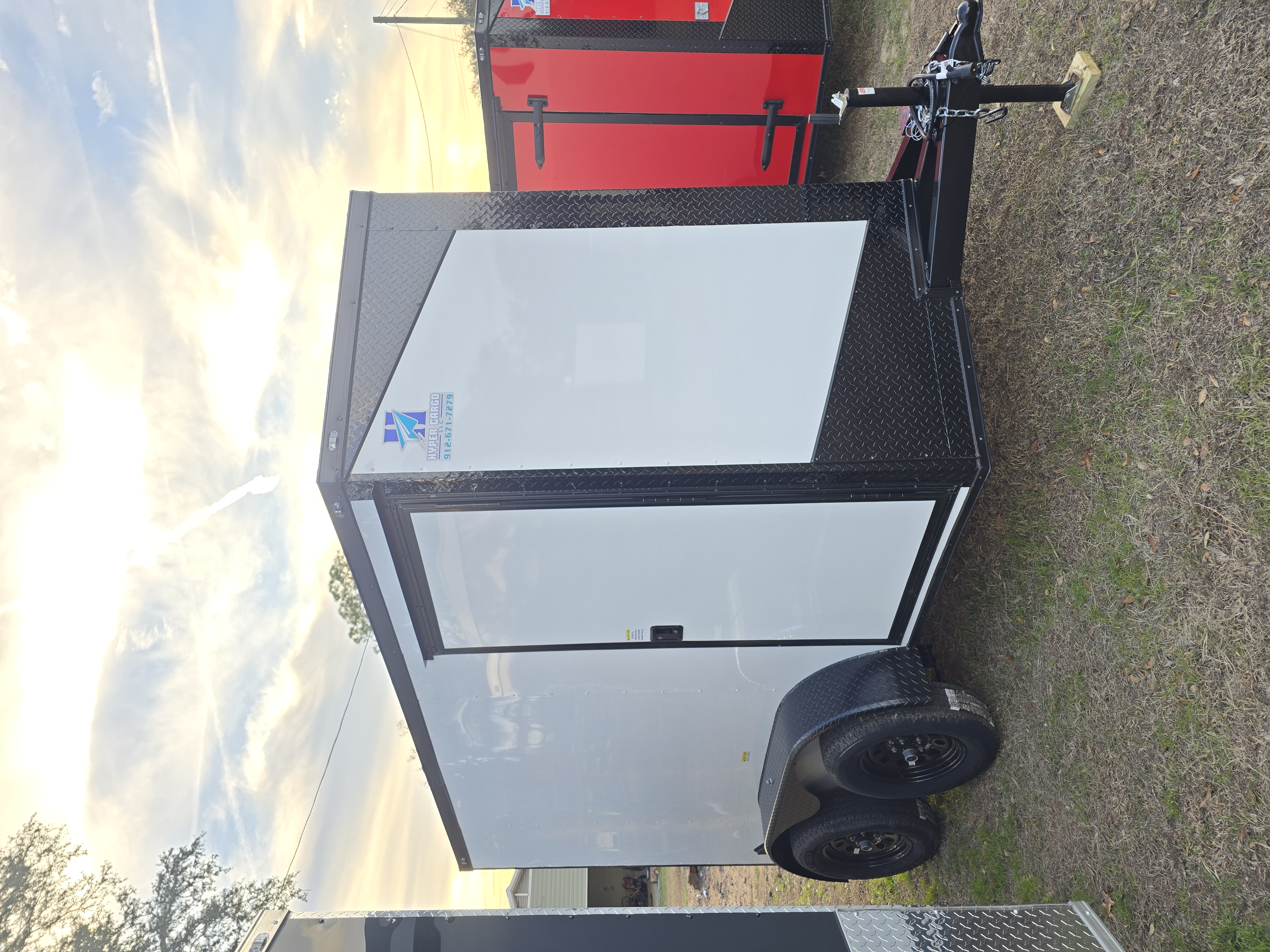 6x10 TA White W/ Blackout